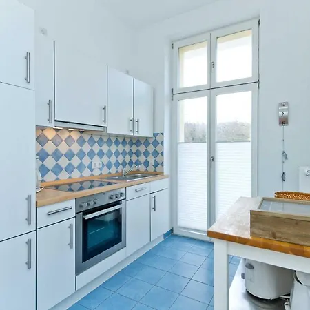 Appartement Charlottes Hoeh 03 *